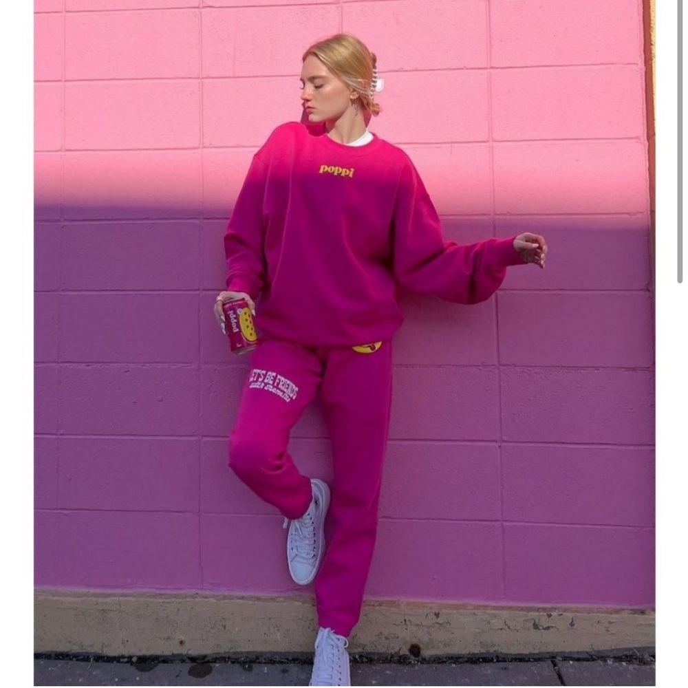 Poppi Let's Be Friends with Benefits Sweatshirt Joggers Set Pink